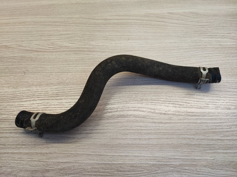 Патрубок радиатора - фото 1