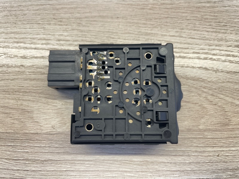 Кнопка корректора фар - фото 4