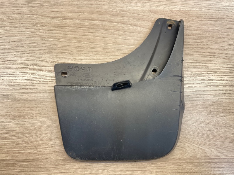 Брызговик - фото 1