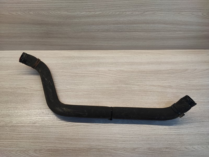 Патрубок радиатора нижний - фото 1