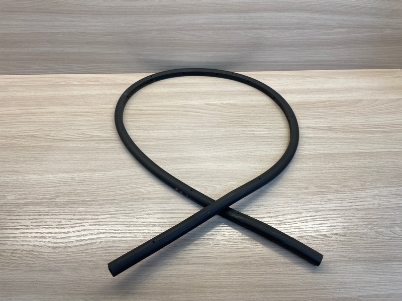 Уплотнительная резинка боковой двери - фото 2