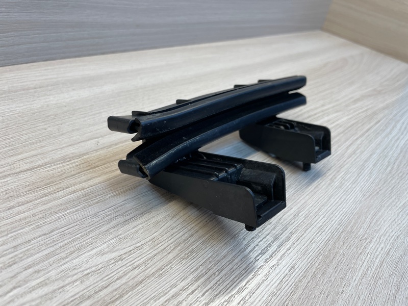 Направляющая стекла     двери - фото 3