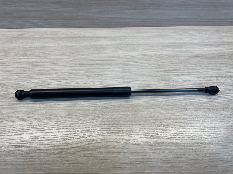 Амортизатор багажника - фото 1
