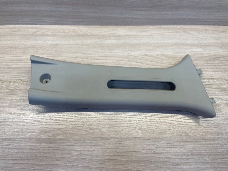 Обшивка средней стойки - фото 1