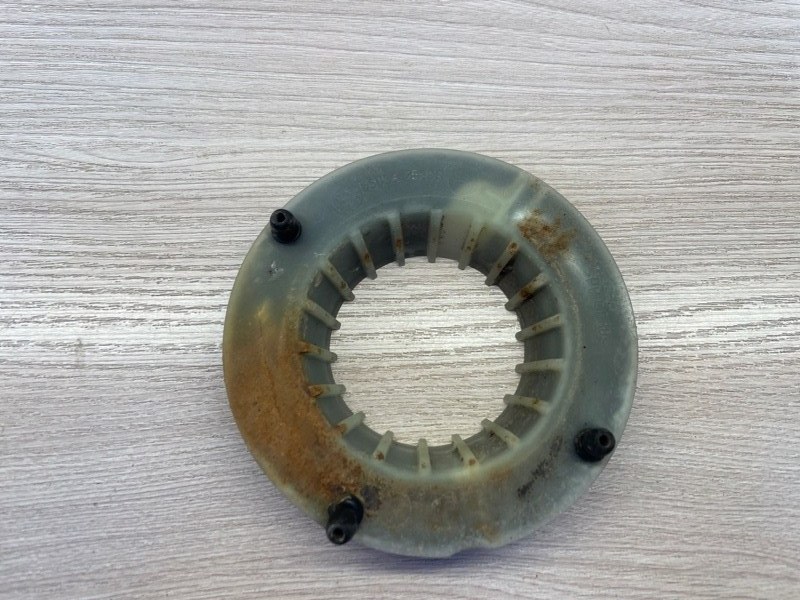 Опора пружины - фото 1