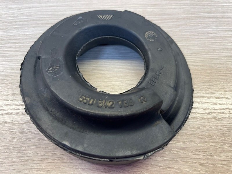 Верхняя опора    пружины - фото 2