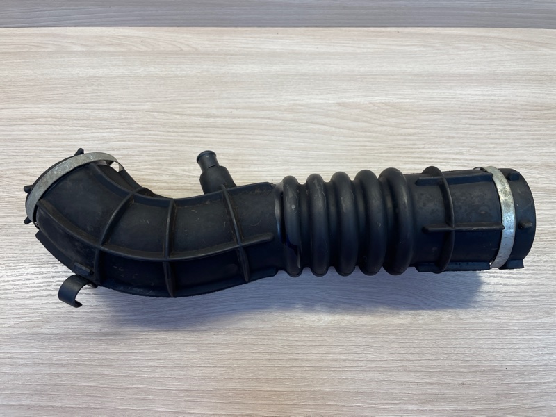 Патрубок воздушного фильтра - фото 5