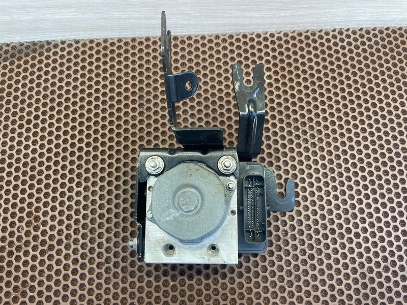 Блок ABS - фото 4