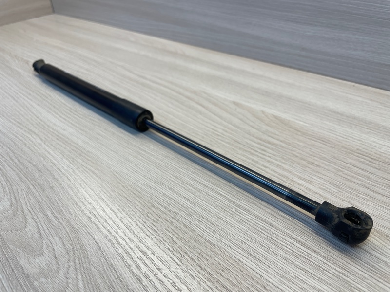 Амортизатор багажника - фото 2