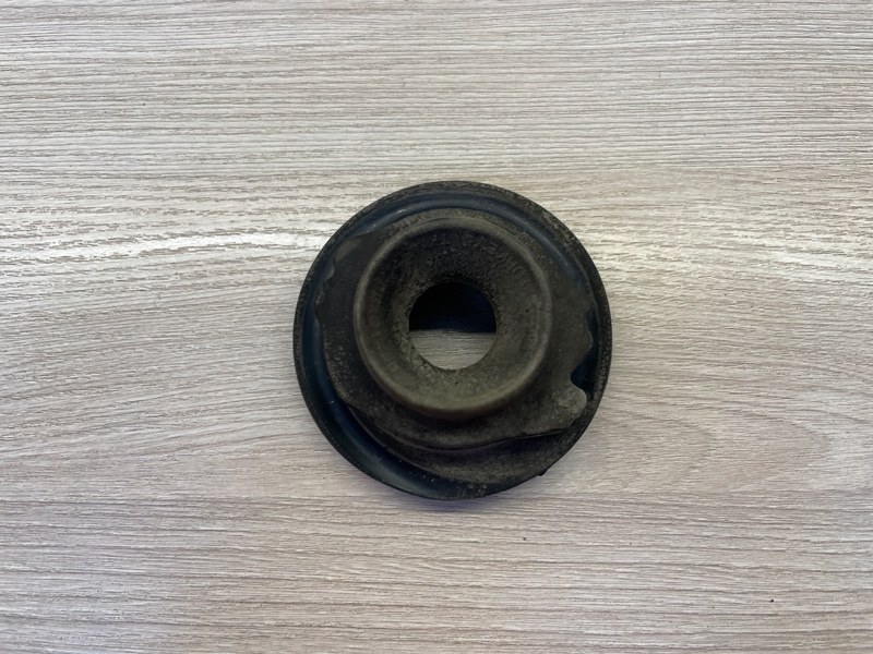 Верхняя опора    пружины - фото 2
