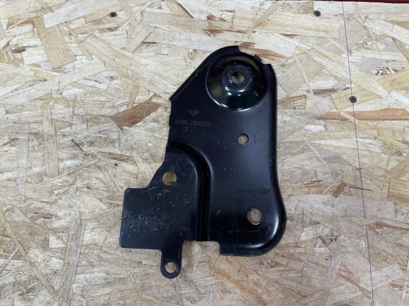 Кронштейн подрамника - фото 3