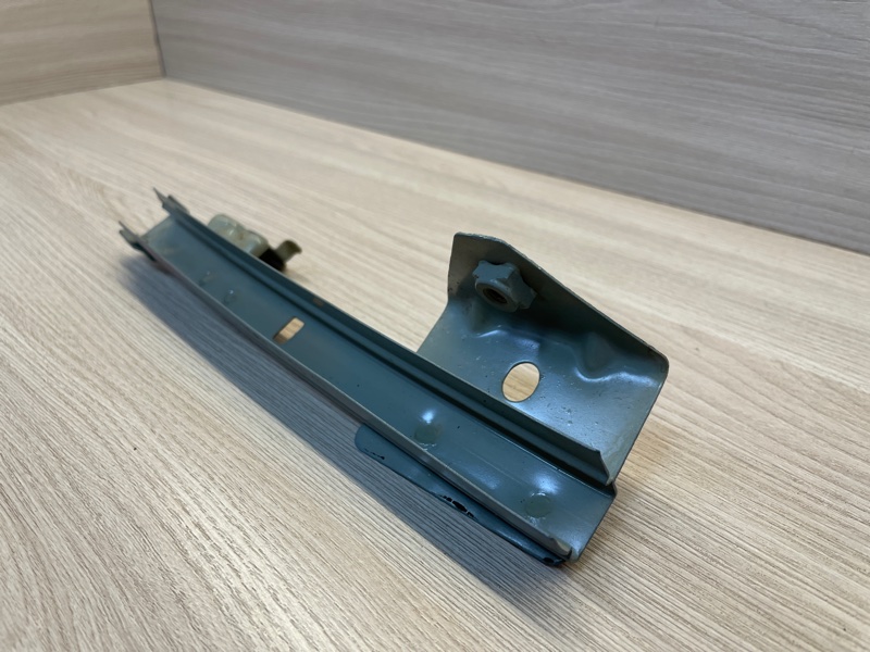 Направляющая стекла     двери - фото 3