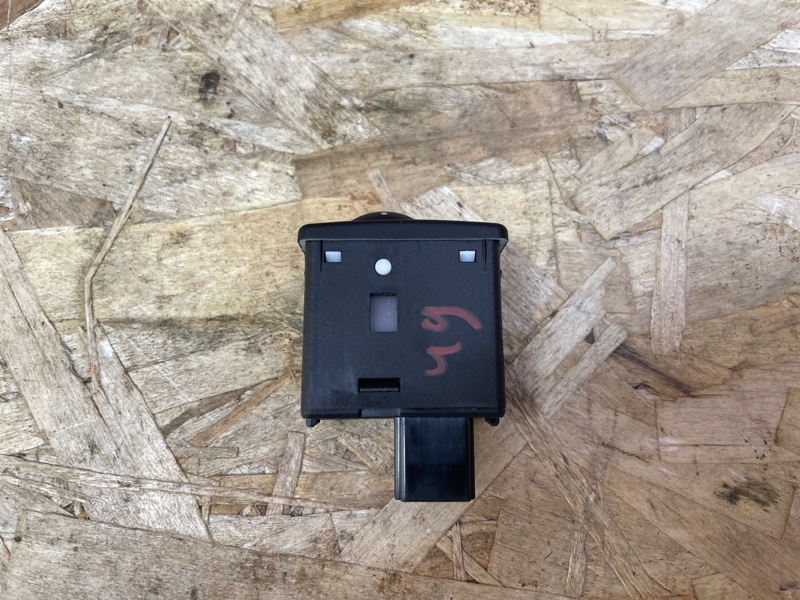 Кнопка корректора фар - фото 3