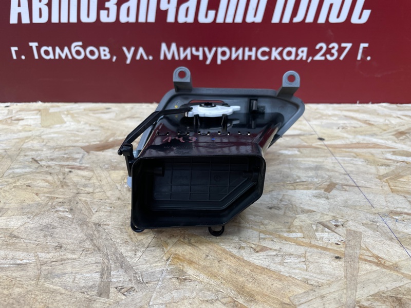Воздушный дефлектор салона - фото 6