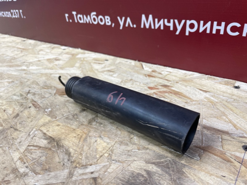 Пружина крышки багажника - фото 2