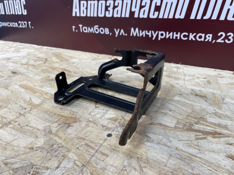 Кронштейн блока ABS - фото 2