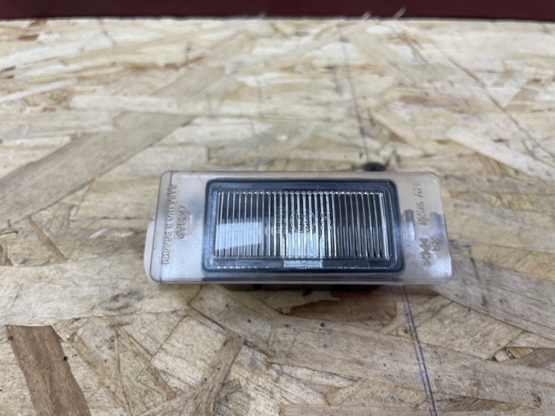 Плафон подсветки номера - фото 2