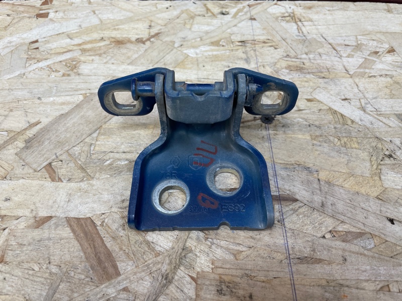 Петля двери - фото 2