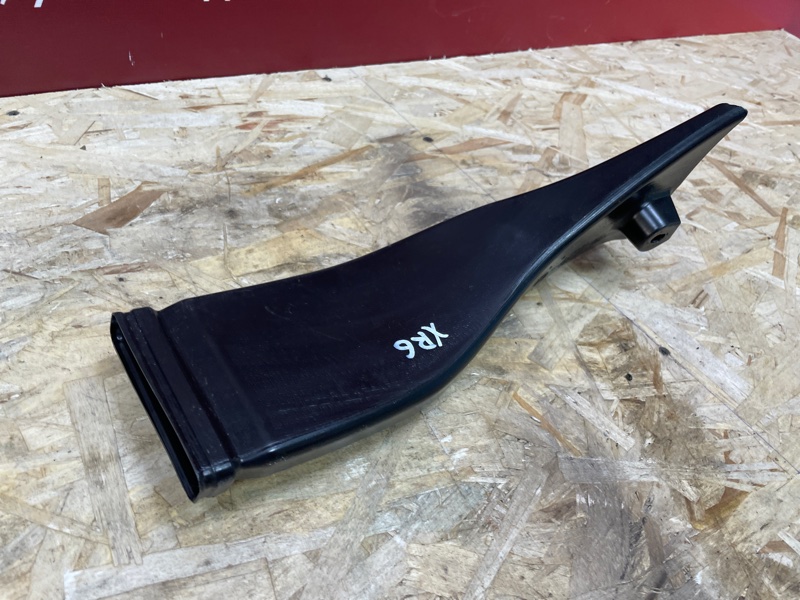 Воздуховод отопителя - фото 3