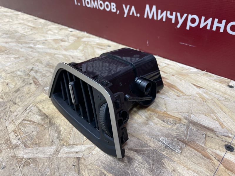 Воздушный дефлектор салона - фото 2