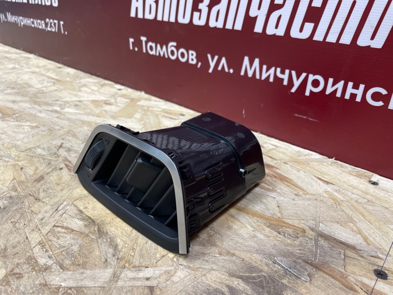 Воздушный дефлектор салона - фото 2