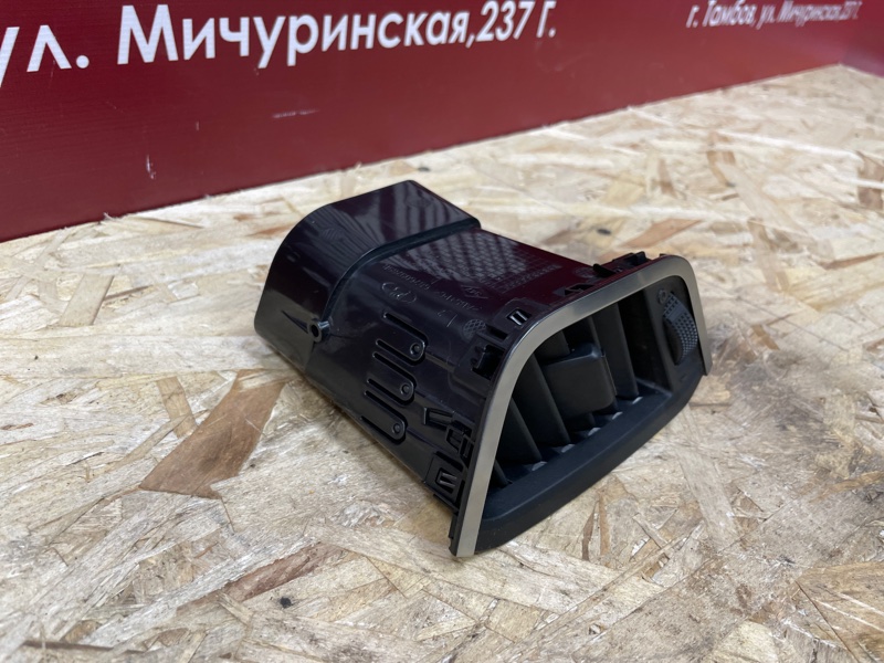 Воздушный дефлектор салона - фото 3