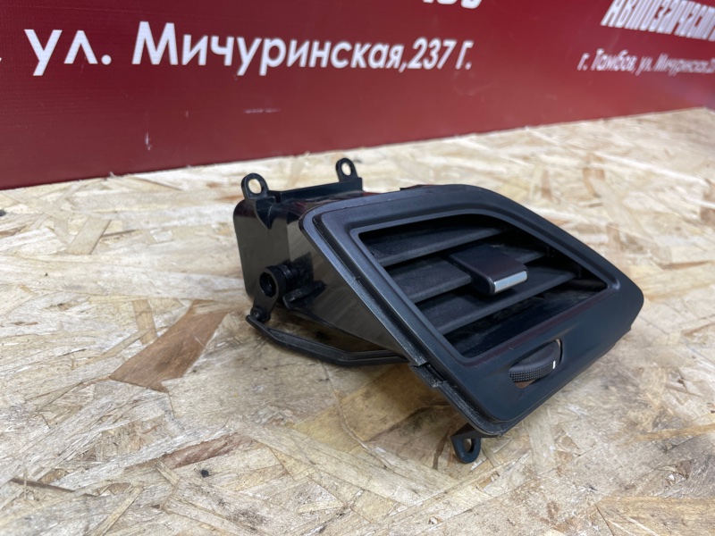 Воздушный дефлектор салона - фото 3