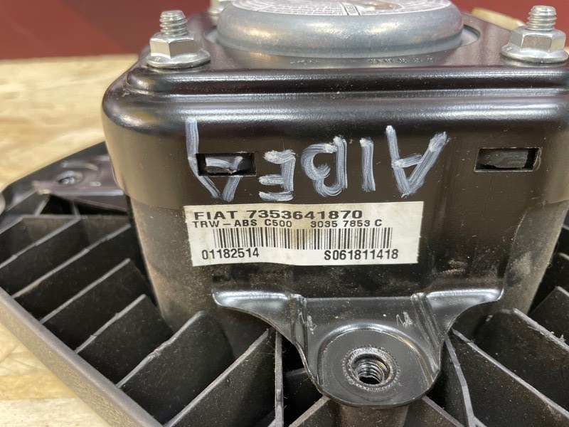 Подушка безопасности водителя - фото 7