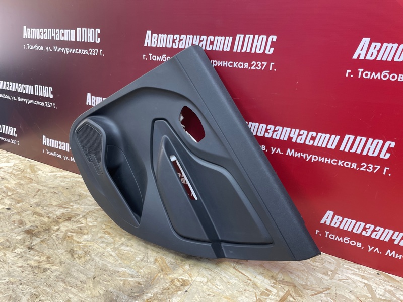 Обшивка боковой двери - фото 2