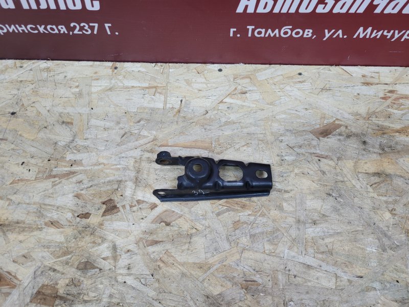 Кронштейн опоры двигателя - фото 2
