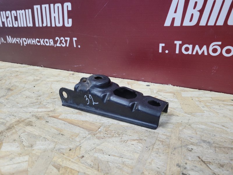 Кронштейн опоры двигателя - фото 3