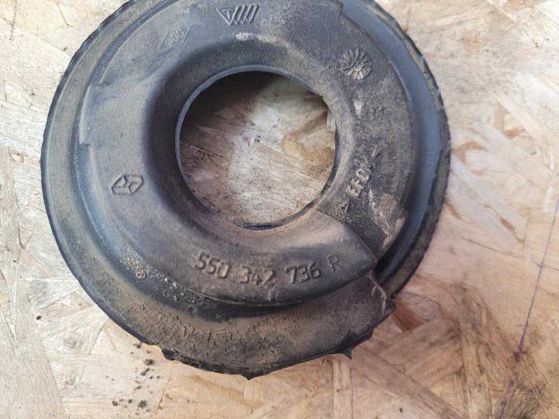 Верхняя опора    пружины - фото 5