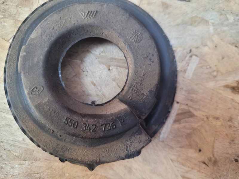 Верхняя опора    пружины - фото 5