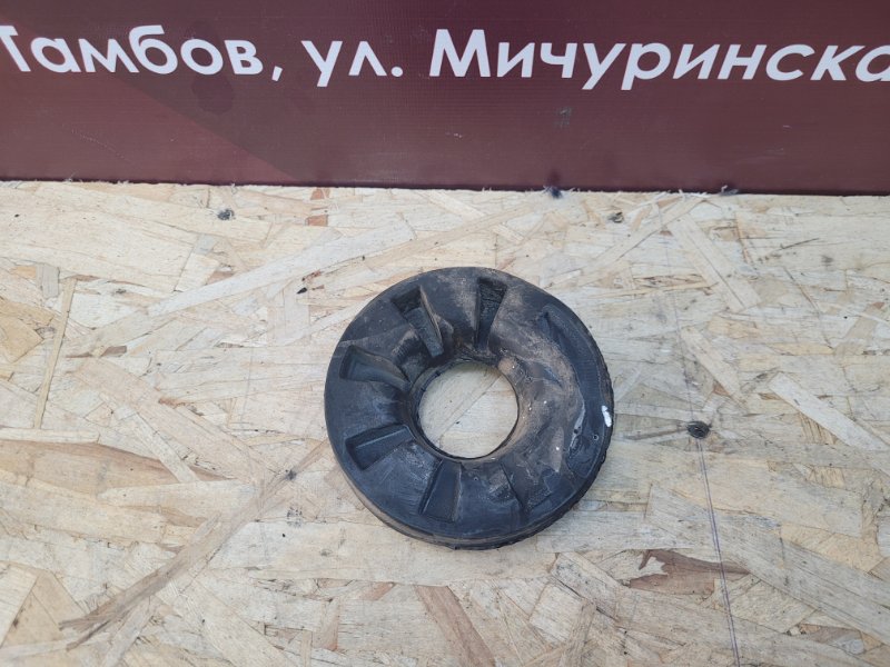 Верхняя опора    пружины - фото 1