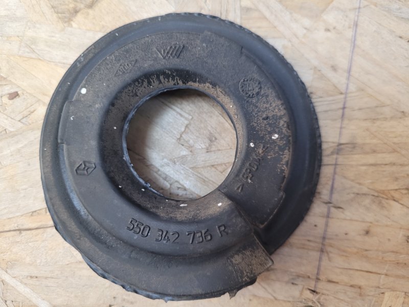 Верхняя опора    пружины - фото 5