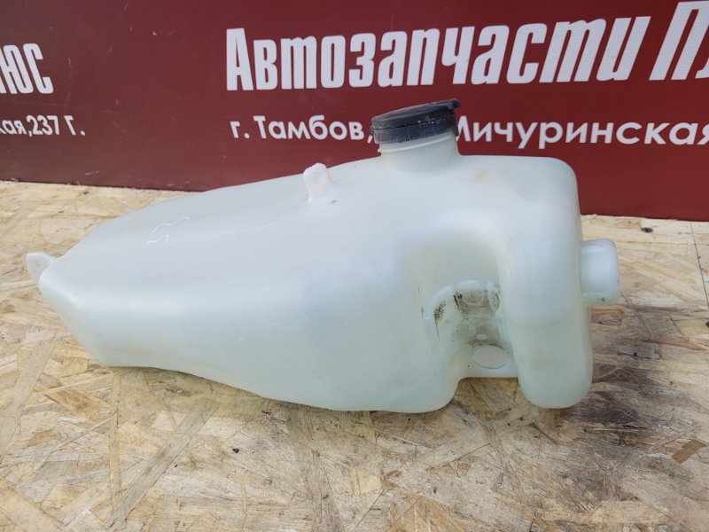 Бачок омывателя - фото 2