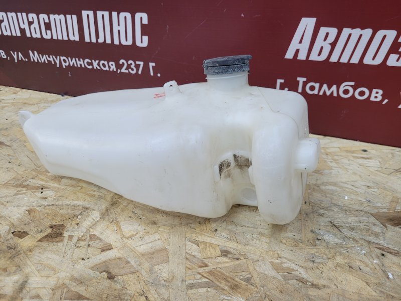 Бачок омывателя - фото 2