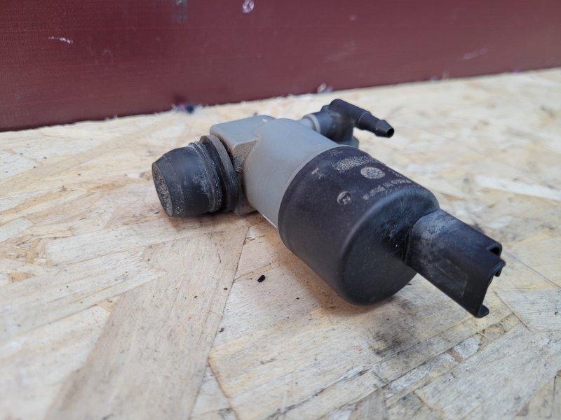 Моторчик бачка омывателя - фото 3