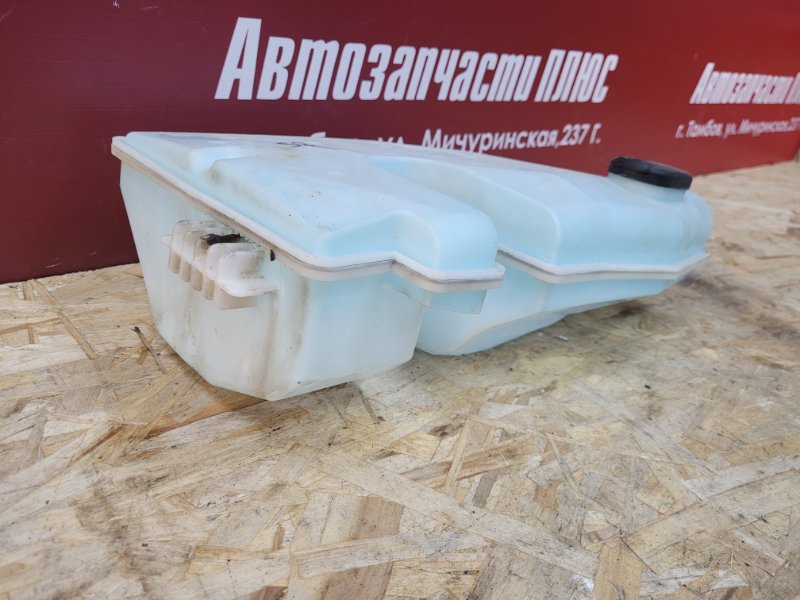 Бачок омывателя - фото 2