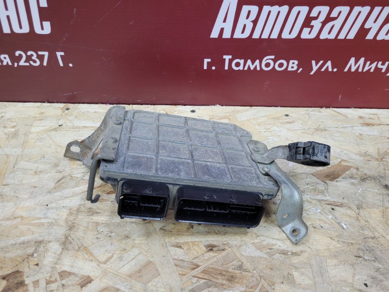 Блок управления двигателем - фото 4