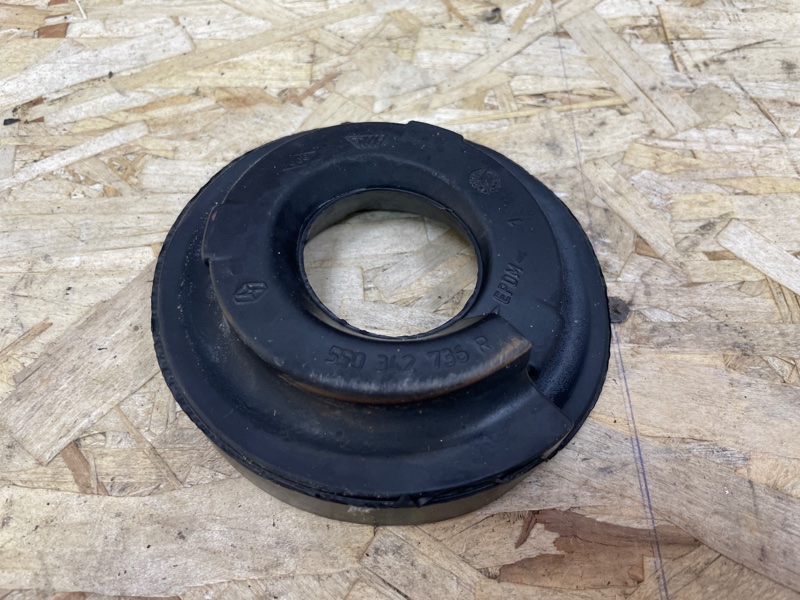 Верхняя опора    пружины - фото 3