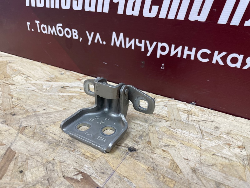 Петля     двери - фото 2