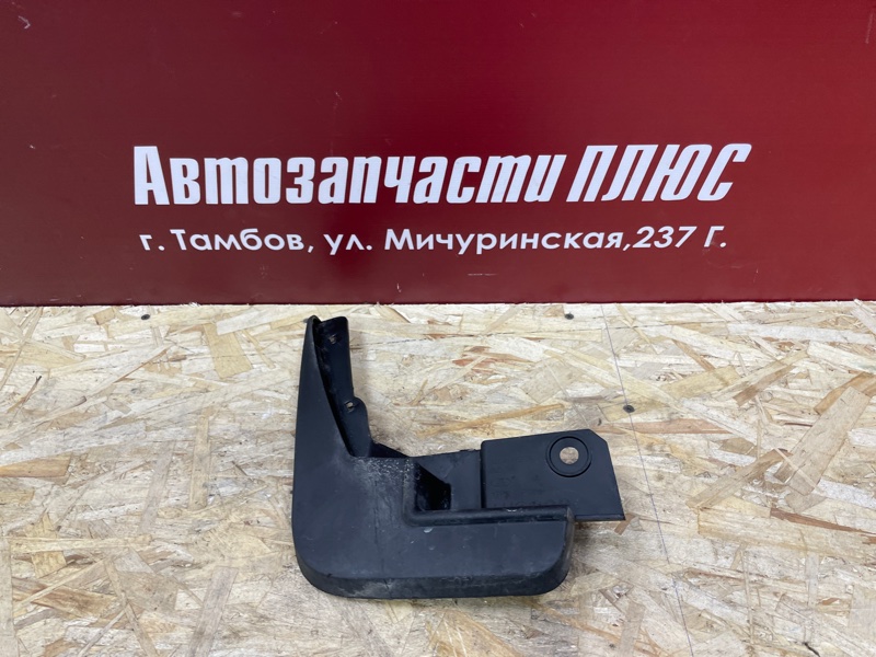 Брызговик - фото 1