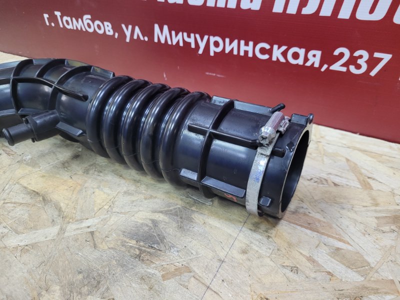 Патрубок воздушного фильтра - фото 2