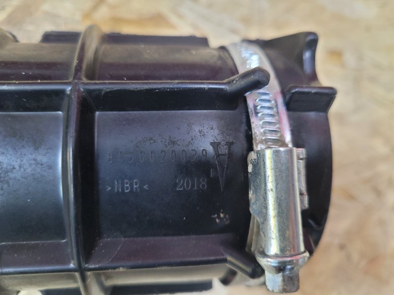 Патрубок воздушного фильтра - фото 6