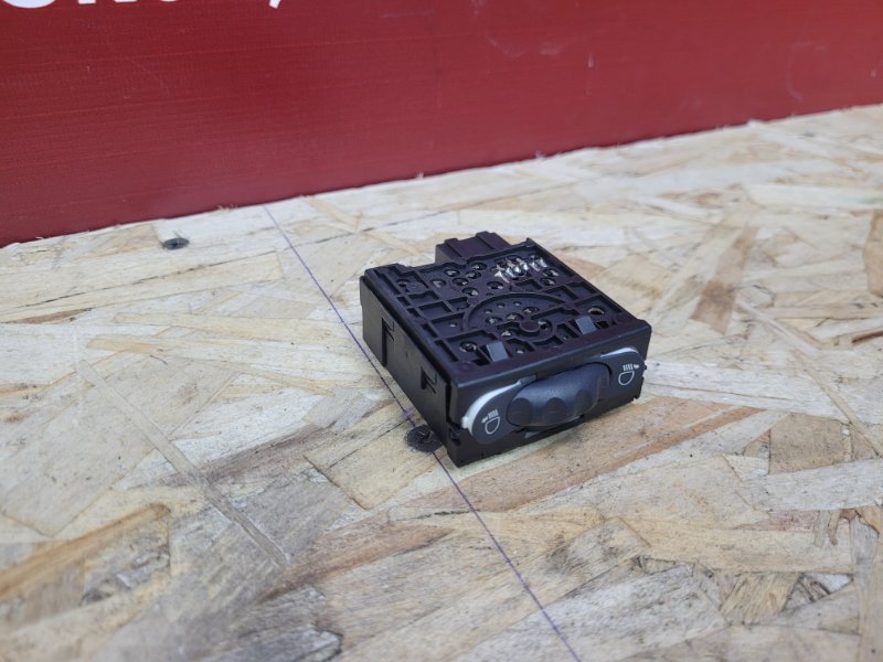 Кнопка корректора фар - фото 3