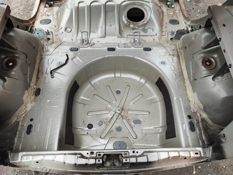 Задняя панель кузова - фото 5