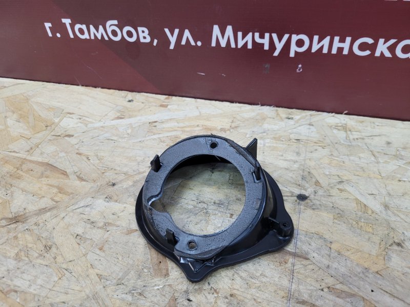 Горловина лючка бензобака - фото 5