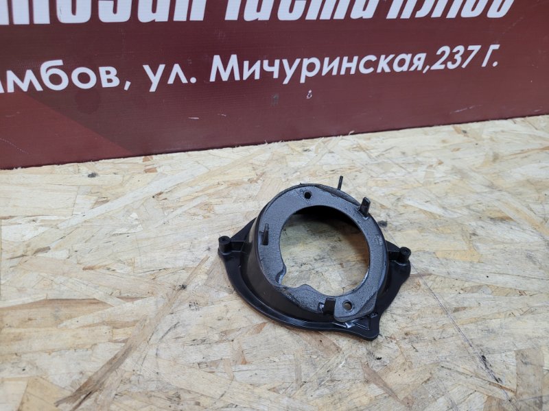 Горловина лючка бензобака - фото 6