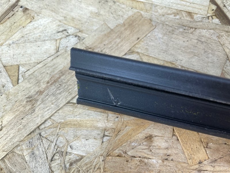 Уплотнитель стекла двери внутренний - фото 5